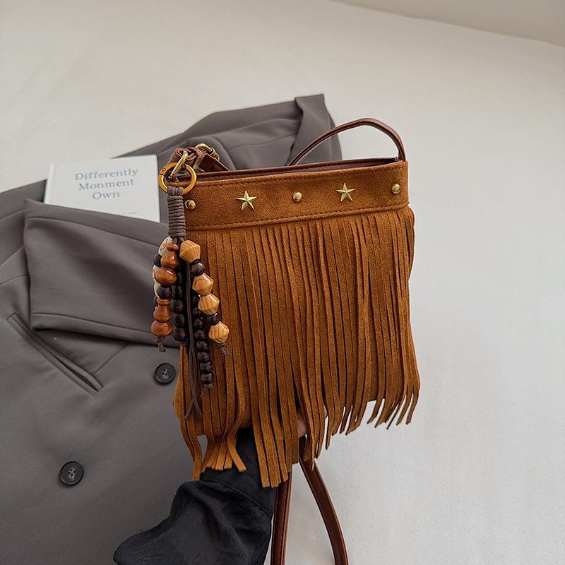 Autumn/Winter Retro Suede Tassel Ethnic Crossbody Bag
