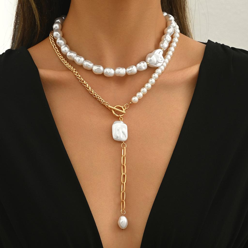 European and American Pearl Necklace Light Luxury Niche High-end Retro Jewelry Irregular Baroque Pearl Necklace