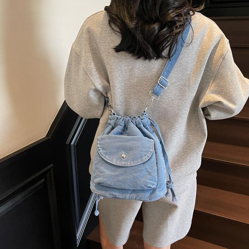 Women's Large Capacity Denim Crossbody Bag Class Commuter Shoulder Bag