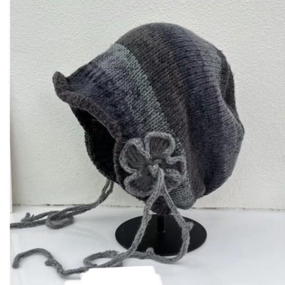 New gentle wind lace-up flower knitted hat women's big head circumference shows face small spring and summer sun protection breathable wool hat