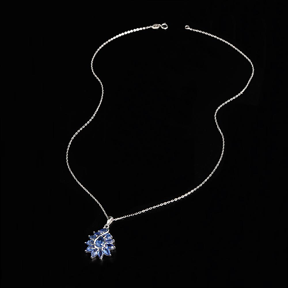 Gorgeous Luxury Natural Kyanite 4.25ct Pendant 925 Sterling Silver Necklace Fine Jewelry for Women Anniversary and Banquet Gifts