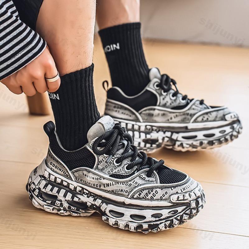 Fashion Men's Casual Sports Shoes 2025 Spring New Mesh Breathable Versatile Thick Sole Shoes Fashion Comfortable Low Top Chunky sneakers