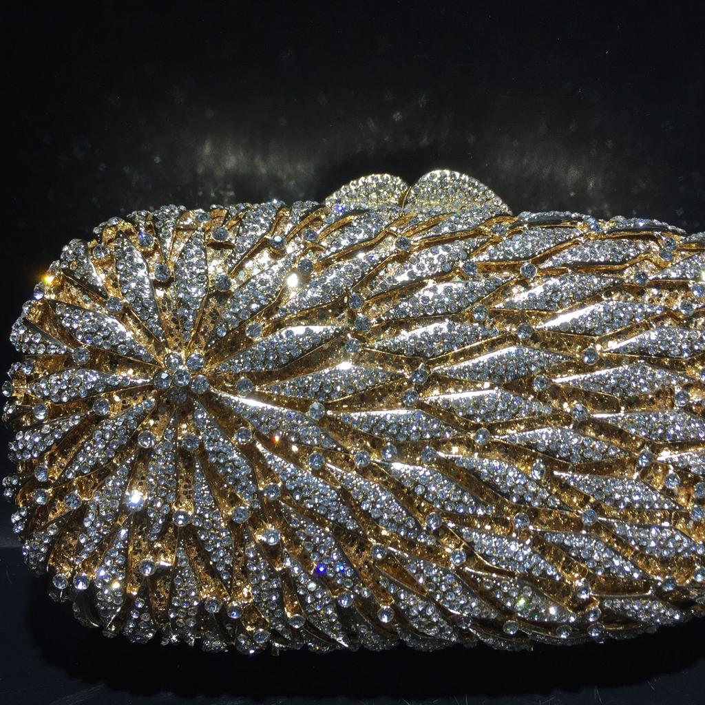 Diamant Kristall Abend-Kupplungstasche Hochzeits-Geldbörsen Kupplung Silber/Gold Metall Oval-Form Taschen Luxus Designer AB Strass-Geldbörsen