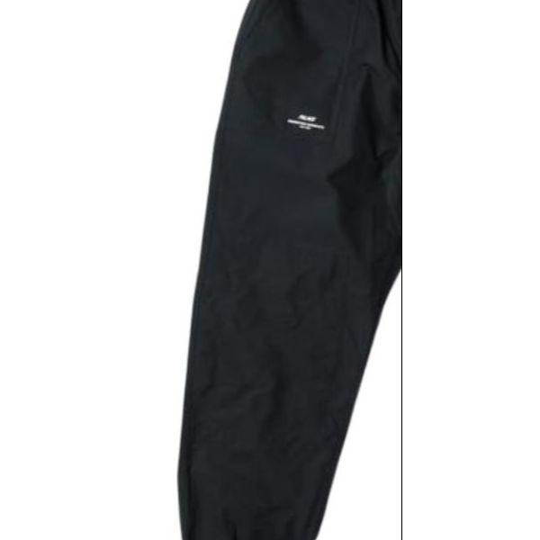 Palace FW22 Logo Muster Aufschlag Cropped Freizeithose Herren Unterteile Schwarz plz1233431