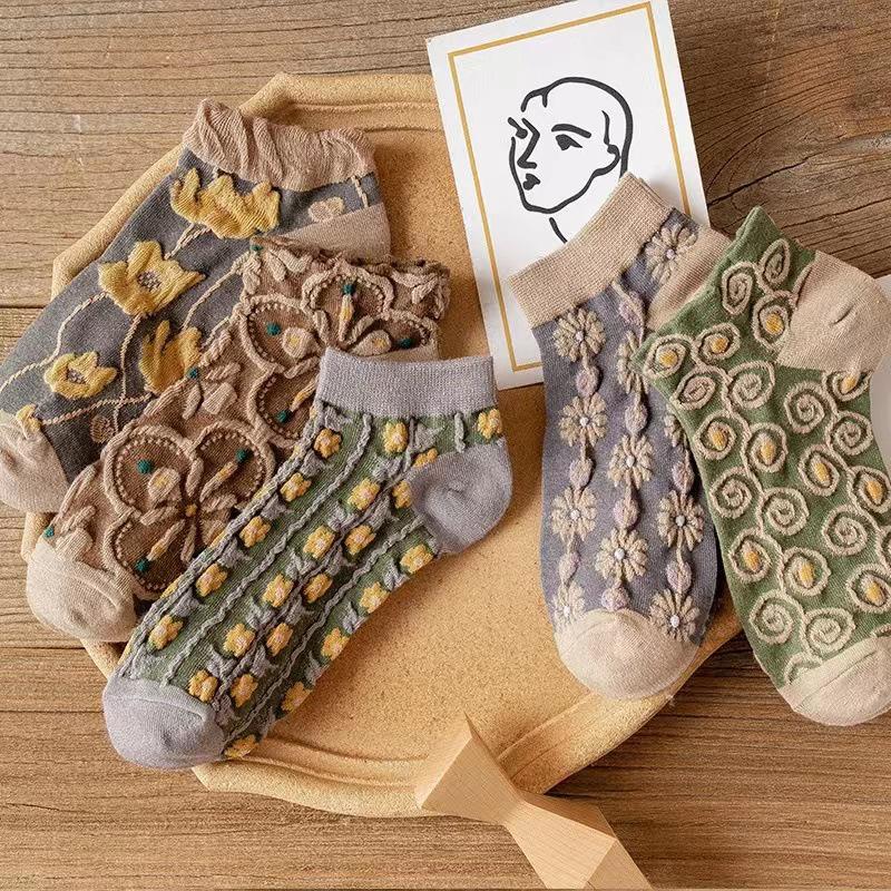 Women's Retro Floral Boat Socks - Mori Style, Breathable & Comfortable, Perfect for Spring and Summer.
