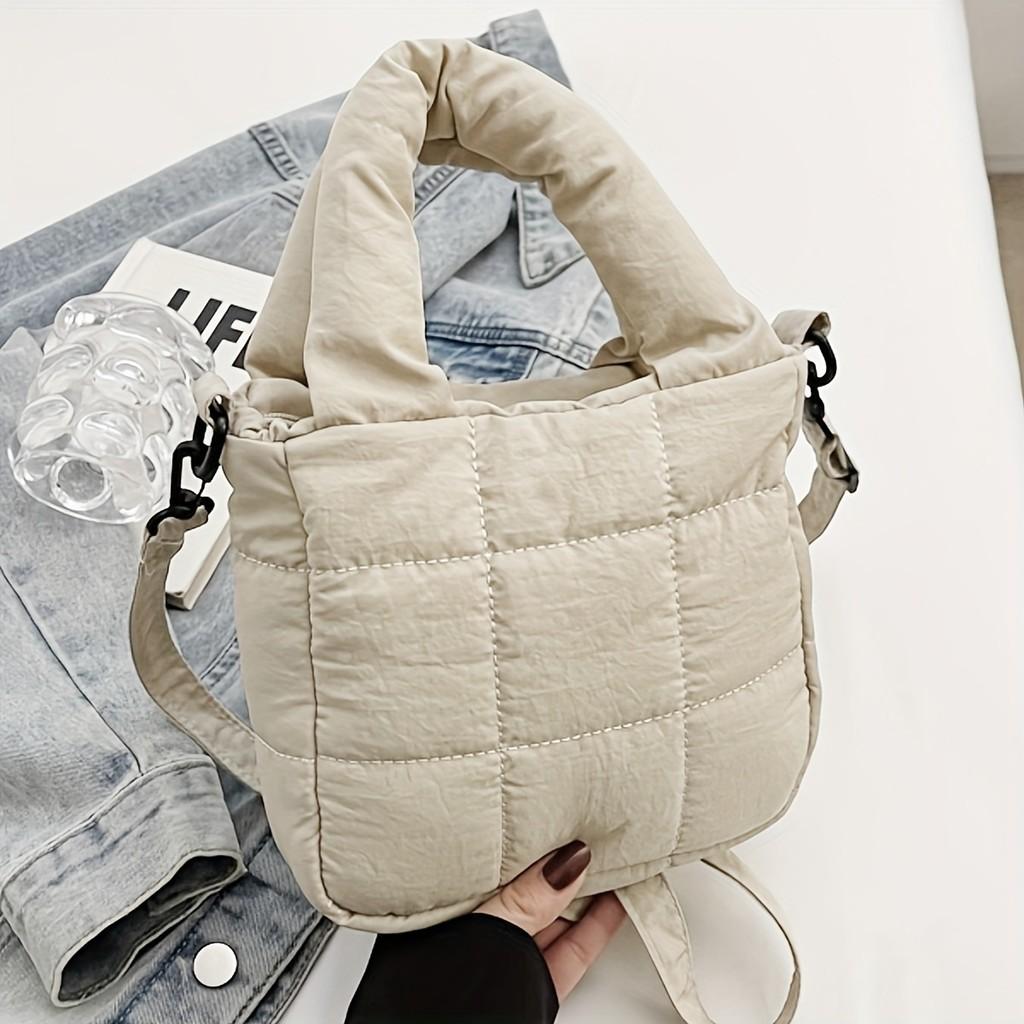 Borsa a tracolla trapuntata in nylon Autunno Inverno Monocolore Borsa a spalla con fodera in poliestere Chiusura con cerniera Pulitura professionale a secco