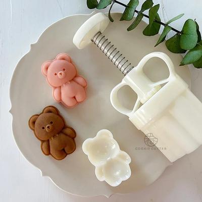 30g Mooncake Mold Cartoon Bear Pattern Stamps Hand Press Mold Plungers Pastry Tools Mid-autumn Festival Moon Cake Dessert Mold