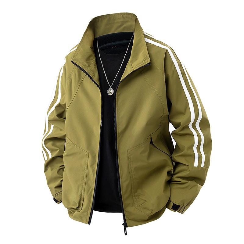 Mens Lightweight Windproof Waterproof Jacket Casual Outerwear With Lapel Patch Detail