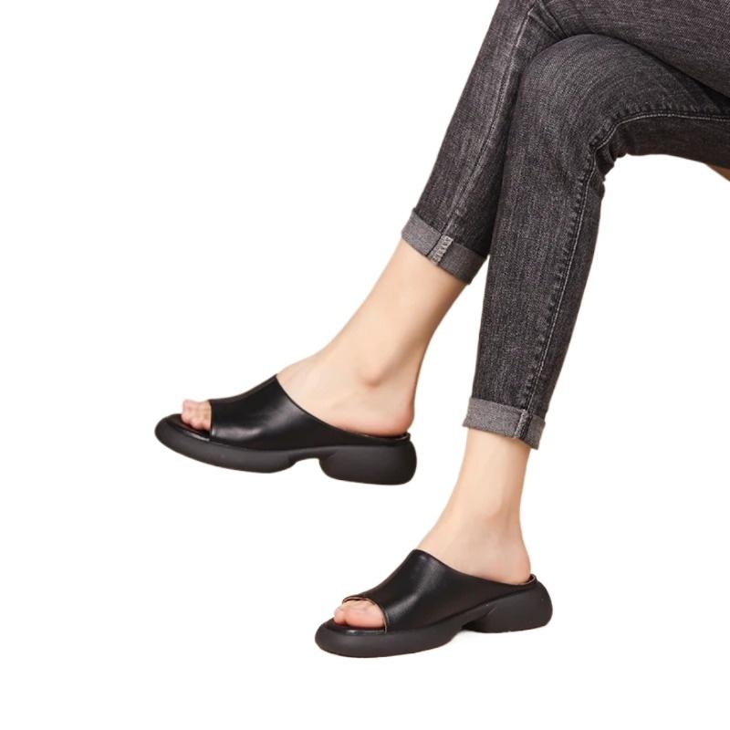Women's Round Toe Slippers Thick Sole Solid Color Versatile Single Shoes Summer Outdoor Slides