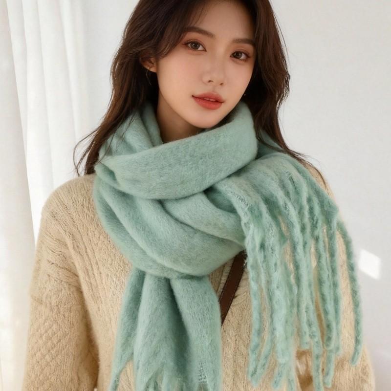 High-end scarf women's winter atmosphere versatile thickened Maillard new Korean version mohair fringed scarf tide