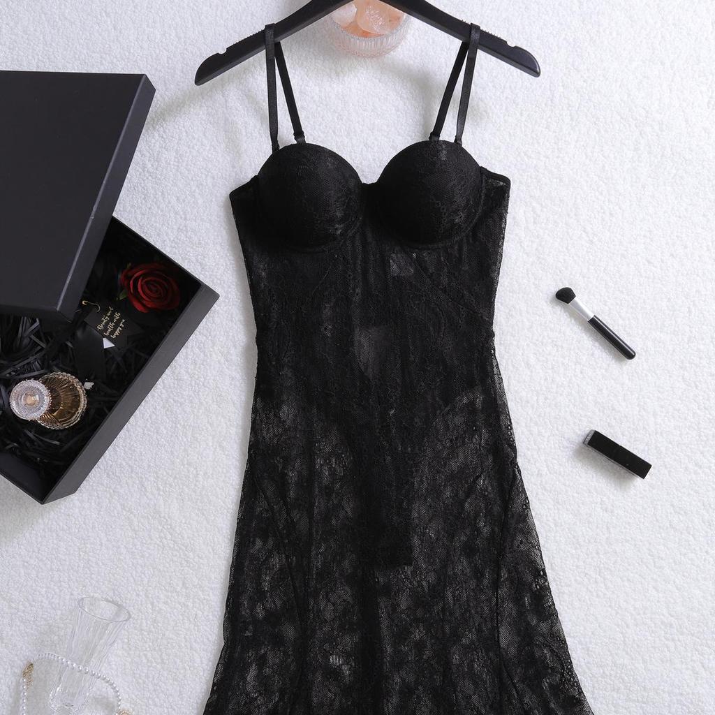2025 Spring/Summer European & American Style Sexy Lace Slim Fit Spaghetti Strap Dress