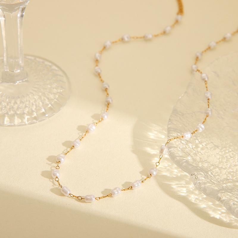 French Retro Court Style Gold Plated Pearl Necklace Comfortable Wear Elegant Jewelry for Women All Scenarios Use