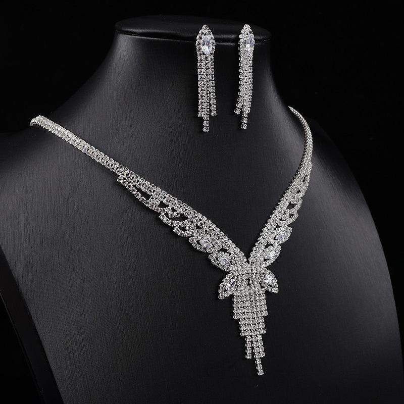 High-end Light Luxury Zircon Necklace Women's Water Drop Fringed Earrings Jewelry Set Cold Wind Collarbone Hair