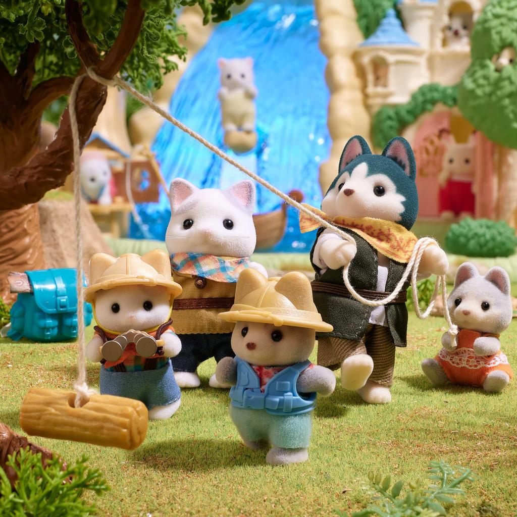 EPOCH Sylvanian Families Doll [Bruce the Husky] C-72 ST Mark, Ages 3 and Up, Toy Dollhouse, Sylvanian Families