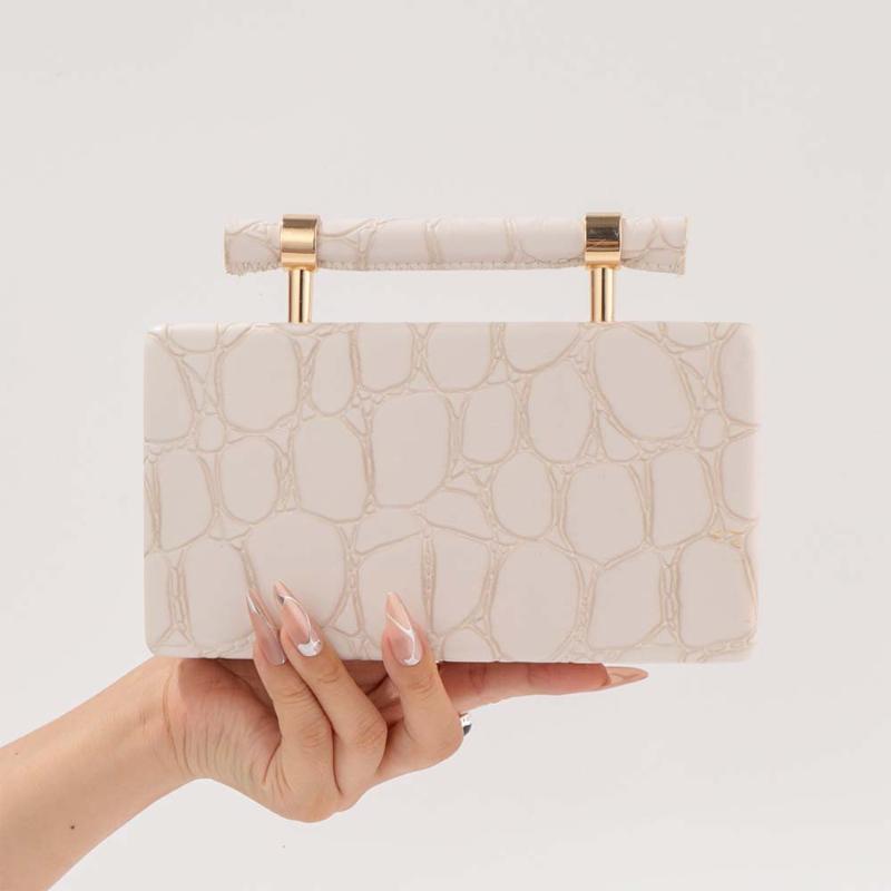 

Luxury Crocodile Patterned Handbag Women High-end Hardware Lock With Unique Handle Evening Bag Metal Chain Square Crossbody Bag 11x4x20cm