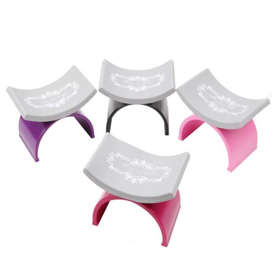 Manicure Arm Rest Exquisite Pattern Decorative Long Lasting Great Nail Wrist Cushion Gadget for Salon