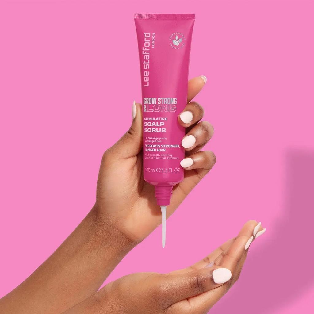 Grow Strong & Long Stimulating Scalp Scrub Lee Stafford 100ml
