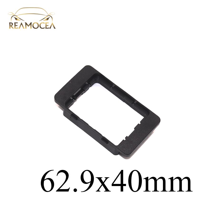 Reamocea Black Plastic Car USB Carplay Interface Module Sync3 Multi-media Box Hub Cover Moulding Fit For Ford HC3Z-19A387-B