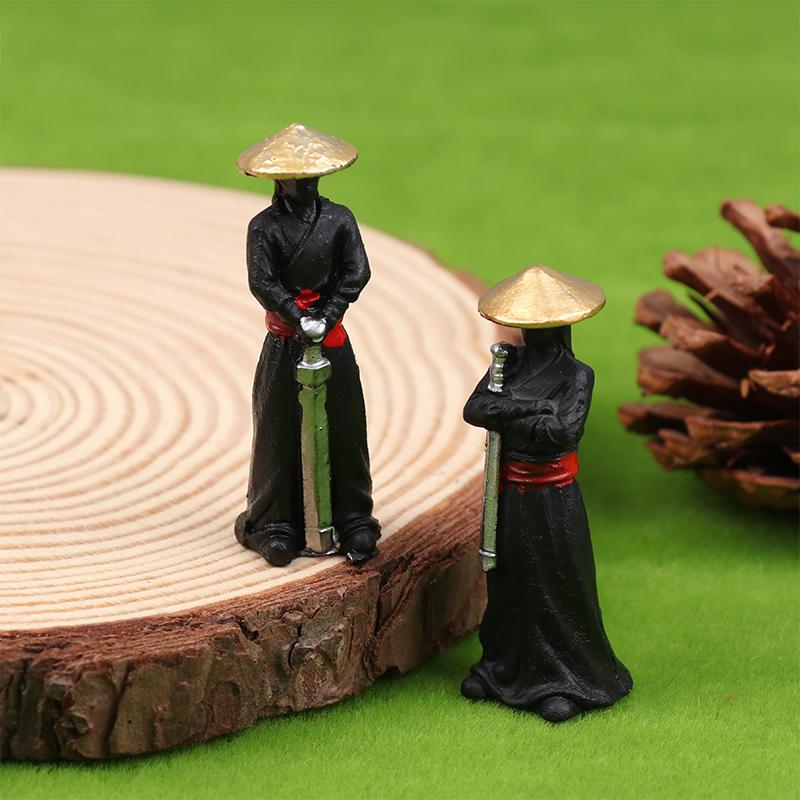 4Pcs/Set Resin Mini Figures Model Ancient Japanese Chinese Ninja Samurai Warrior Modeling Cool Miniature Car Decoration Gifts