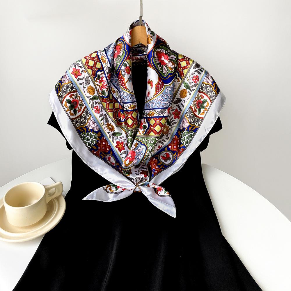Silk scarf large square scarf women's new Middle East retro printing satin scarf 91cm headscarf wholesale customization