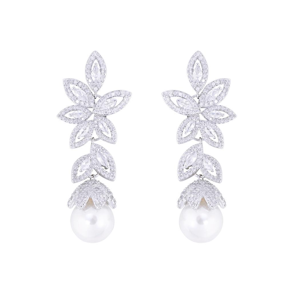 Nadel Leichter Luxus Blatt Voll Diamant Perlenohrringe Leicht Eingelegter Zirkon High-End Temperament Ohrringe Ohrringe