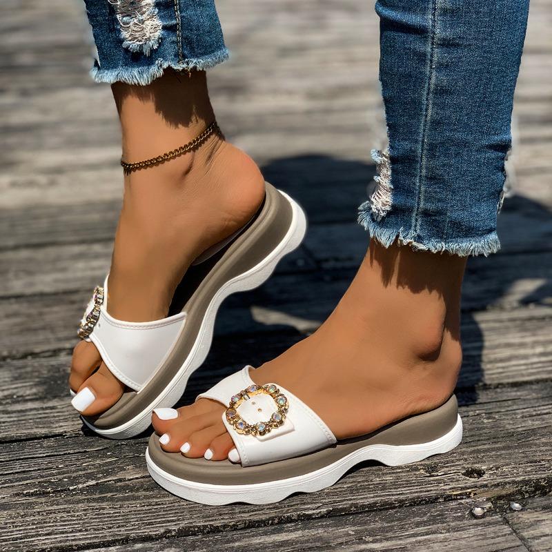 Fashion 2025 Summer Women’s Open Toe Slippers Fashion Rhinestones Buckle Round Toe Platform Concise Sandals for Daily Casual Slippers