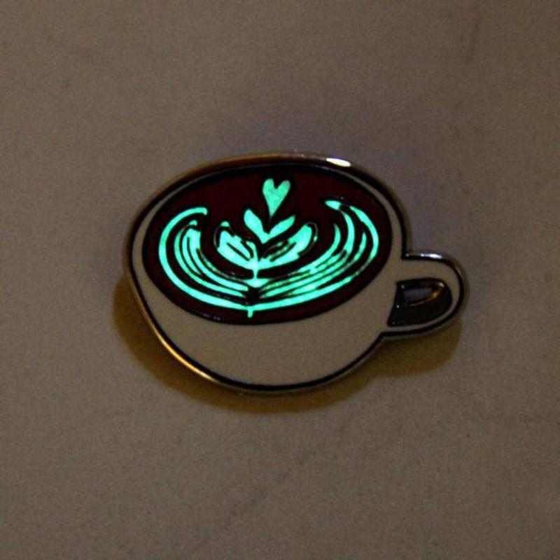 Creative Coffee Cup Brooch Luminous Cartoon Coffee Mug Lapel Pins Scarf Pins Glow in the Dark Latte Clothes Lapel Pi
