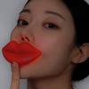 Mommycare BB Lip LED Lip Glow Lip Mask (LED lip mask + case + 2 lip balms + batteries included)