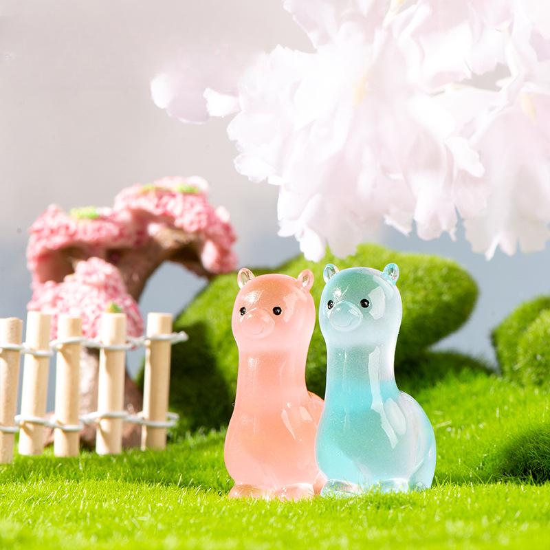 Micro Landscape Resin Decoration Cartoon Cute Luminous Color Alpaca Decoration Desktop Car Home Decoration Accessories