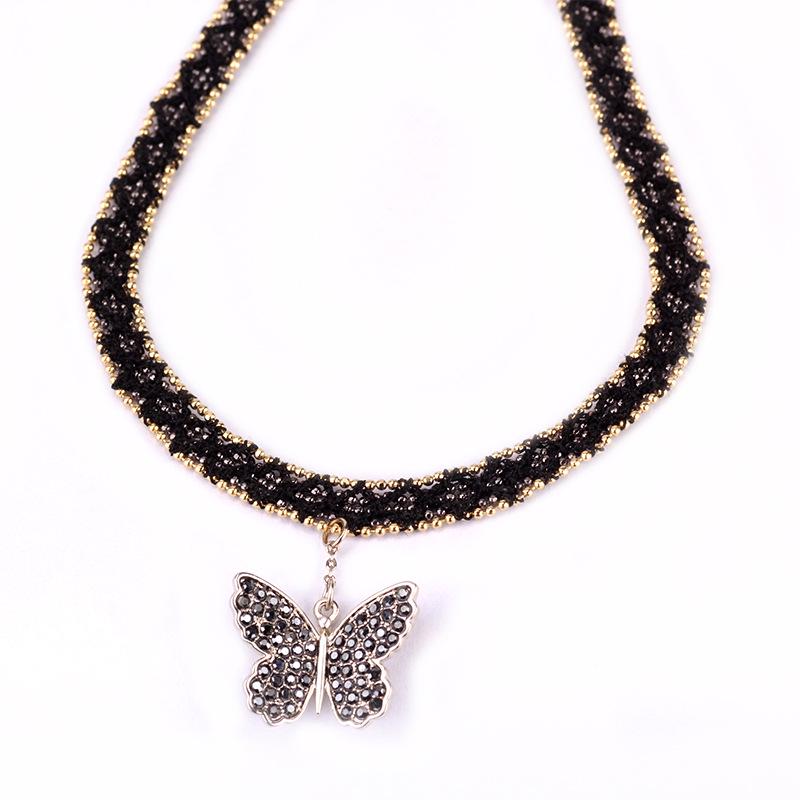 

Fashionable Butterfly Womens Neck Chain In Korean Style With Embellishments Crystal