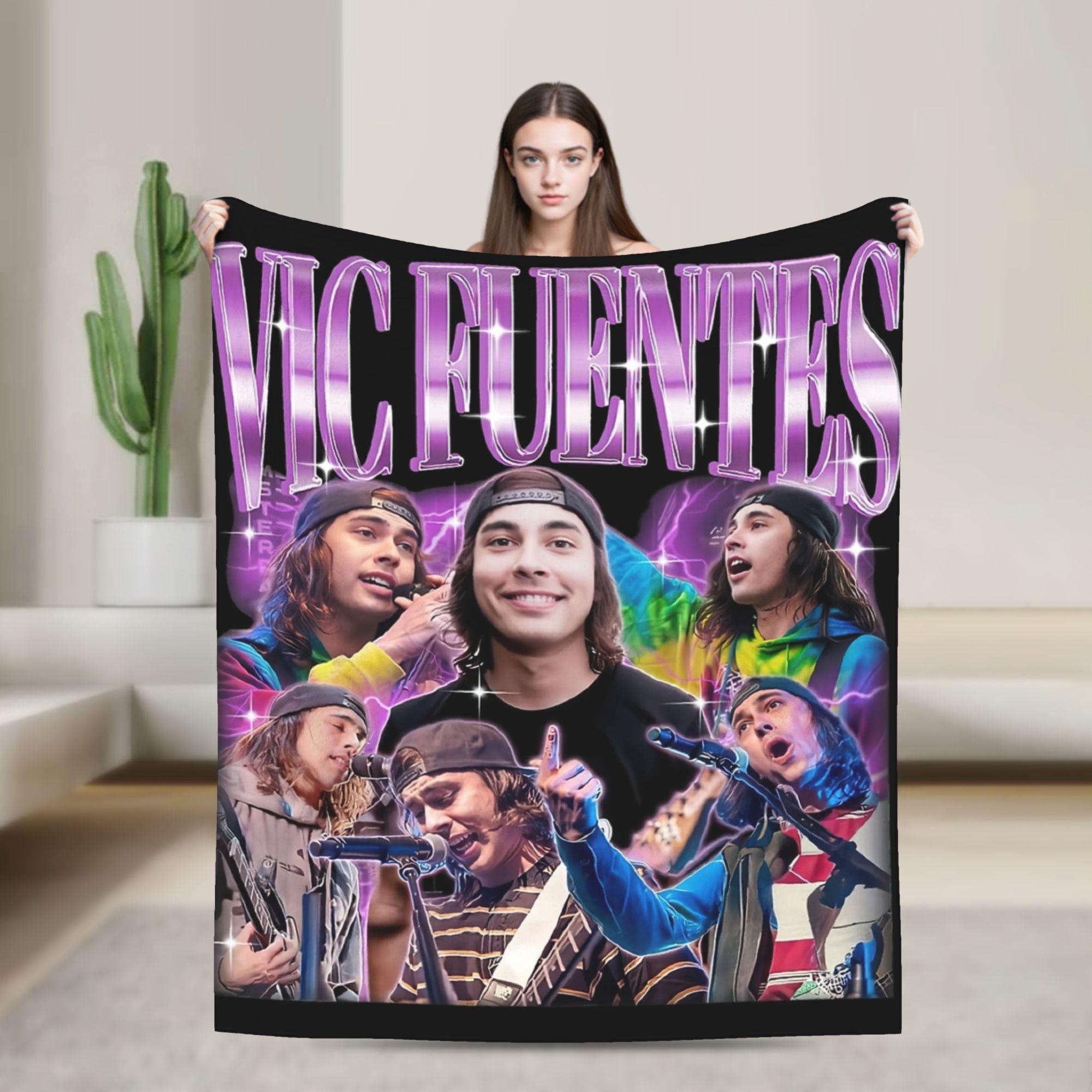 Vic Fuentes Vintage 90s Blankets Flannel Spring/Autumn Multifunction Lightweight Throw Blankets for Sofa Outdoor Quilt 75X95CM