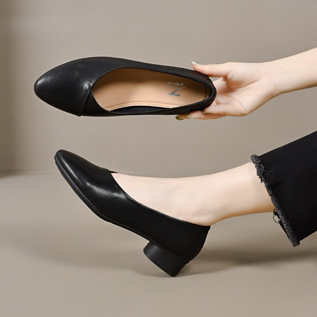 

Pointed head shallow mouth single shoes women s spring and summer new simple temperament one-pedal work shoes professional commuter women s single sh 34