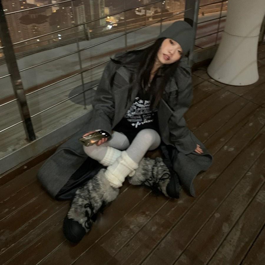 Niche Design Sense Fleece Thickened Snow Boots Women's Winter New Round Head Medium Tube Thick Bottom Heightening Warm Fluffy Boots