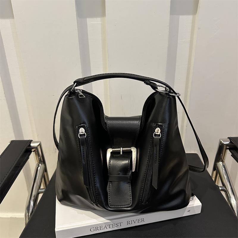 Fashion Temperament One Shoulder Messenger Bag High Value Commuter Bag Tote Bag Casual