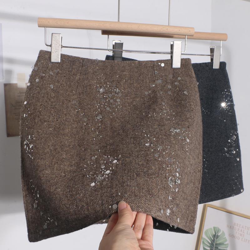 2025 Winter Beaded Sequin High-Waist A-line Skirt - Slim Fit, Anti-Exposure, Hip-Hugging Design