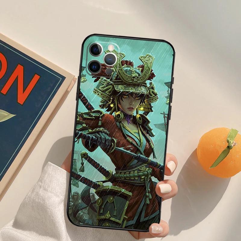Apple Iphone14Promax Mobile Phone Case Anime Girl Samurai Mobile Phone Case Hair Painting Anti-Drop Huawei Three
