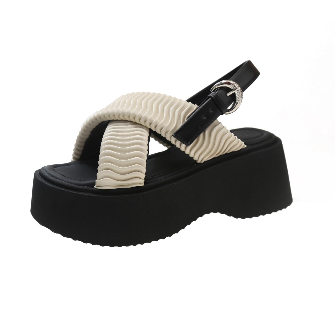 

Мода 2024 года. Новые летние сандалии. Удобная и повседневная обувь на толстой подошве в британском стиле. Повседневная женская обувь на толстой подошве. 35 бежевый