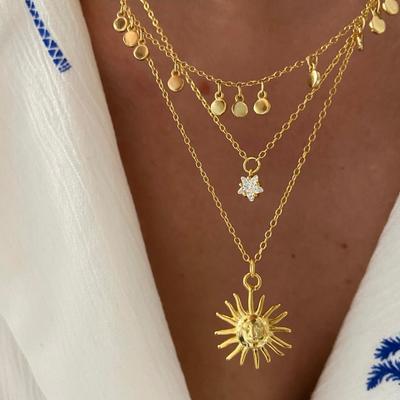 Einfache Goldene Scheiben-Schlüsselbein-Halskette Mit Persönlichkeit Smiley-Gesicht Sonne Stern Anhänger Damen Leichter Luxus Vielseitiger Schmuck