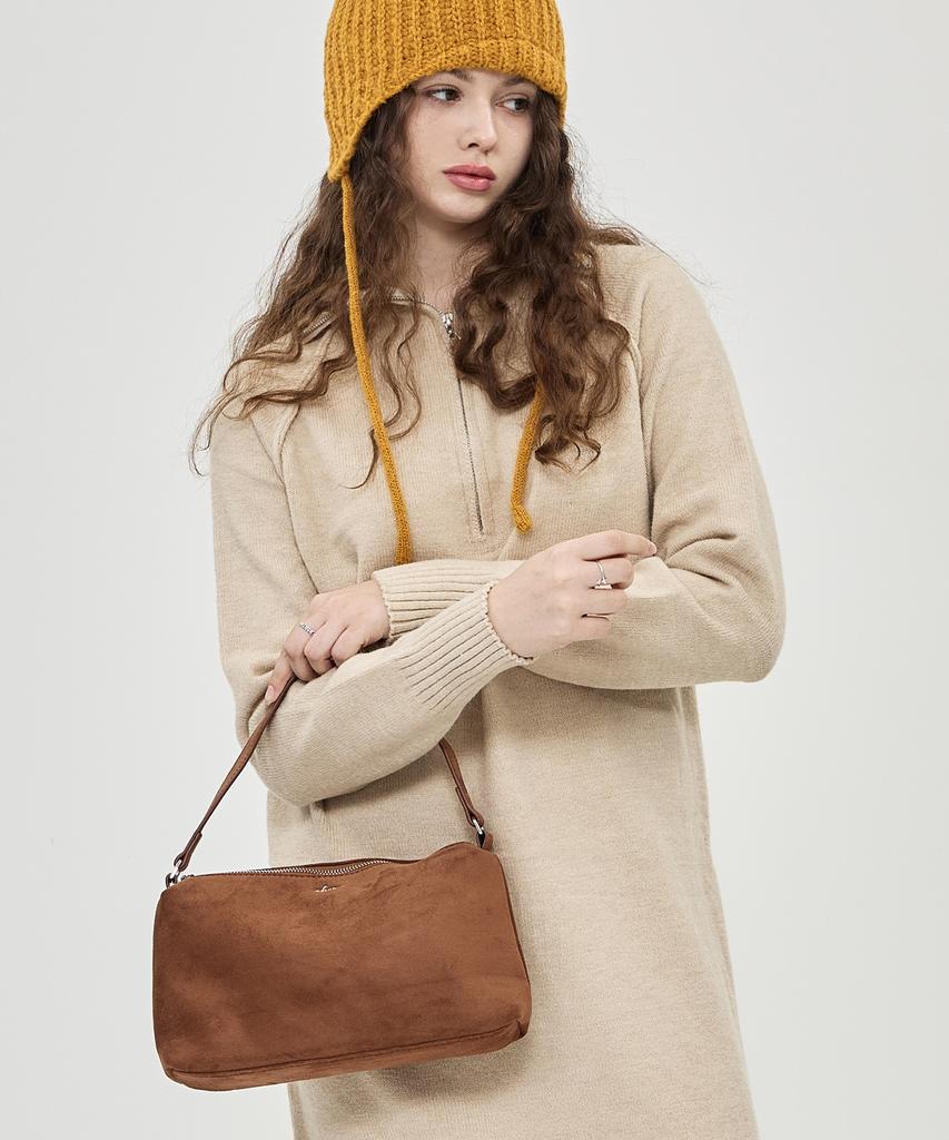 The-Abon Two-Line Suede Shoulder Bag Black
