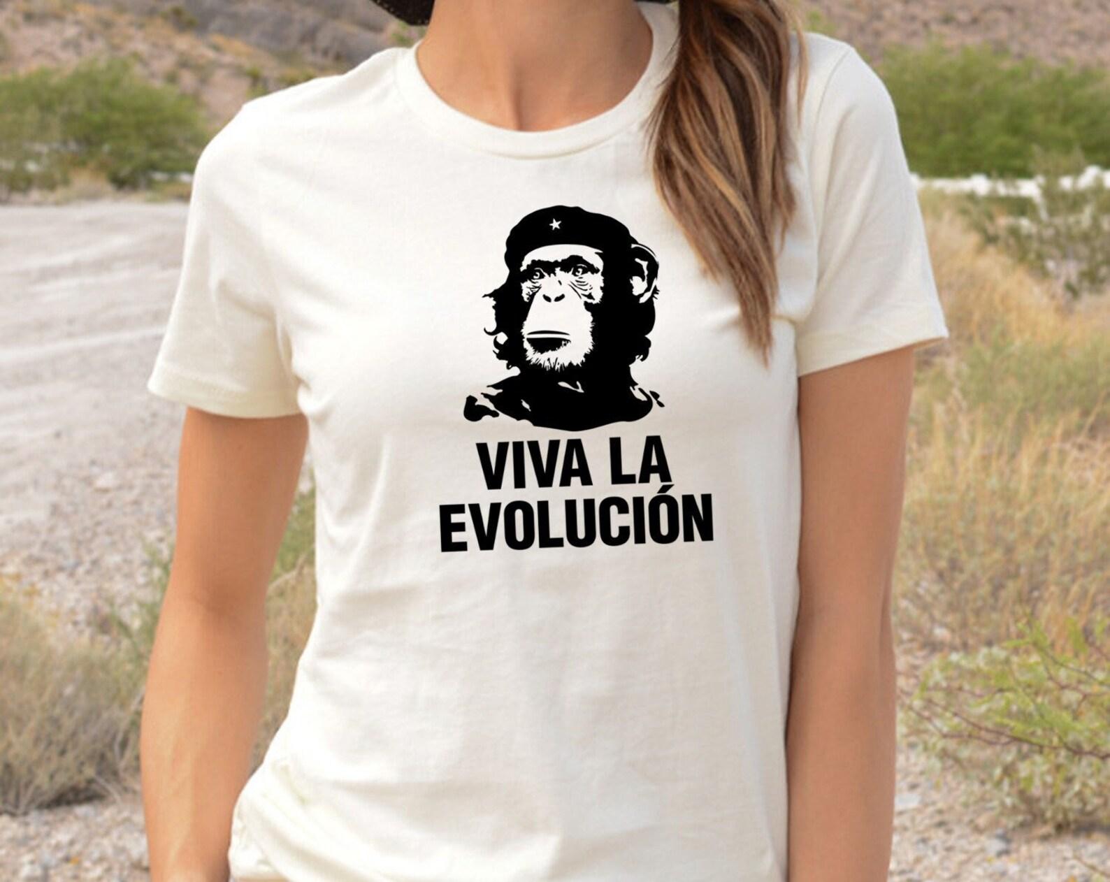 Funny Che Guevara Parody T shirt, Viva La Evolucion, Latin American Revolutionary Movement inspired, Monkey Che T shirt, made in Lithuania, M