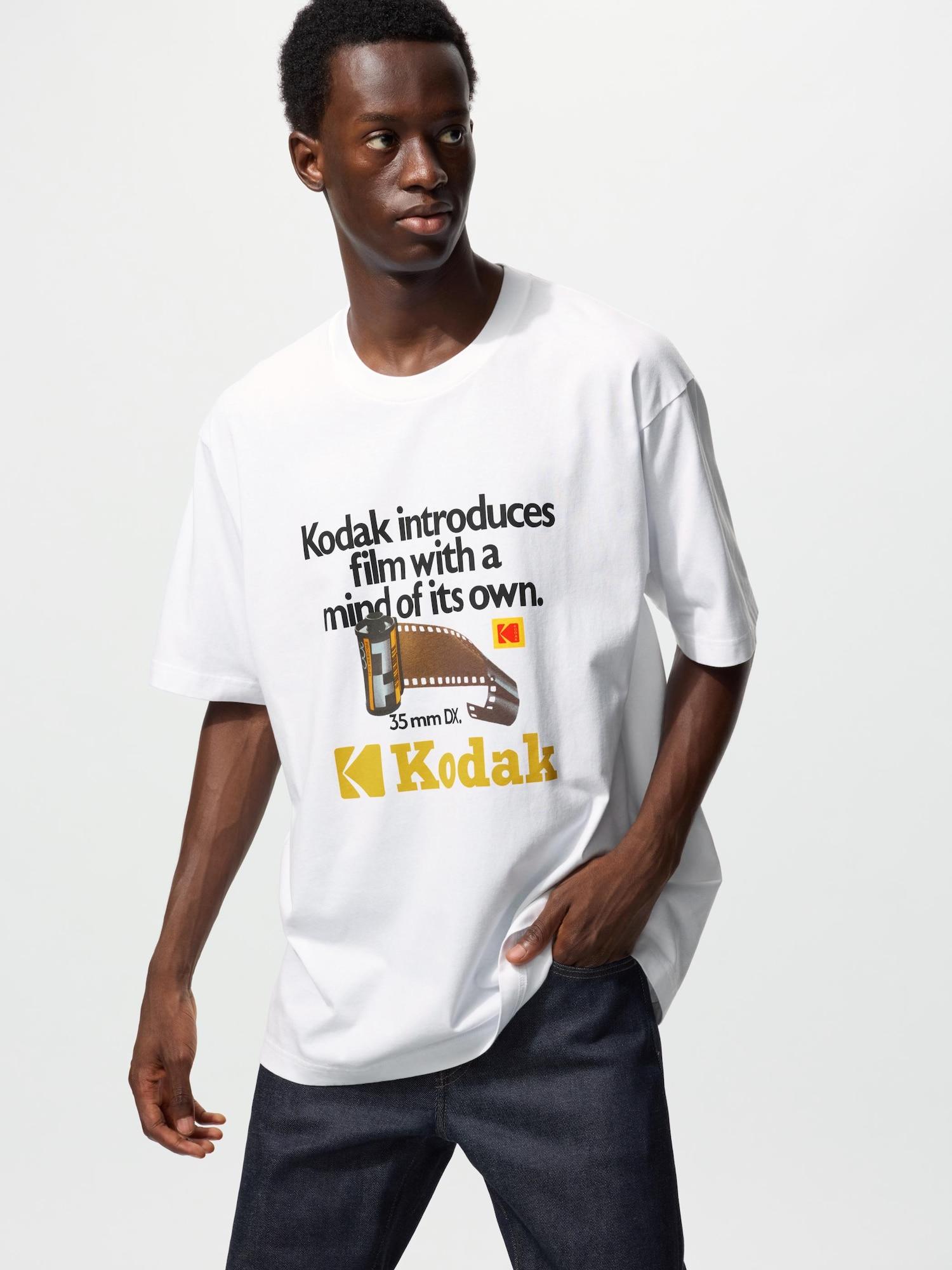 

Uniqlo Расслабленная посадка Модель UT