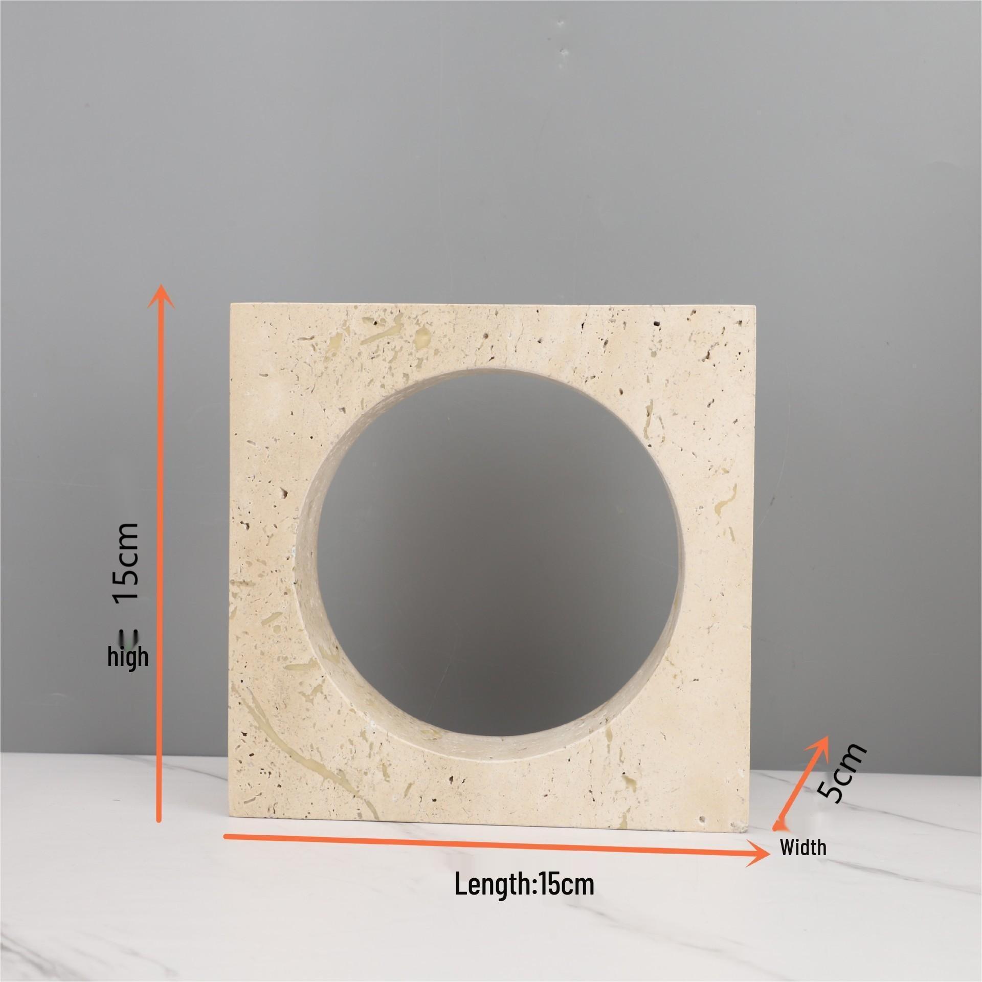 

Современный минималистичный орнамент в виде арки из натурального травертина для домашнего декора