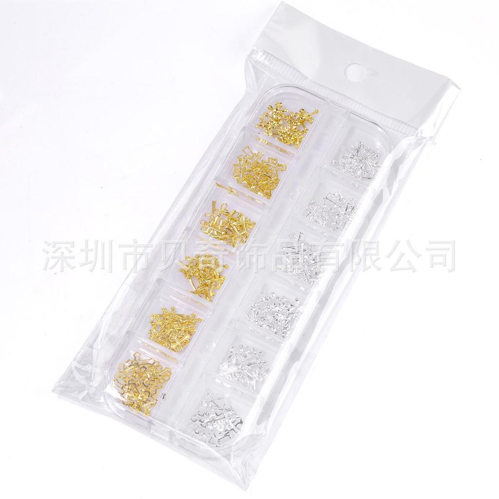 New Year’s Retro Crystal Metal Rivet Nail Art Accessories