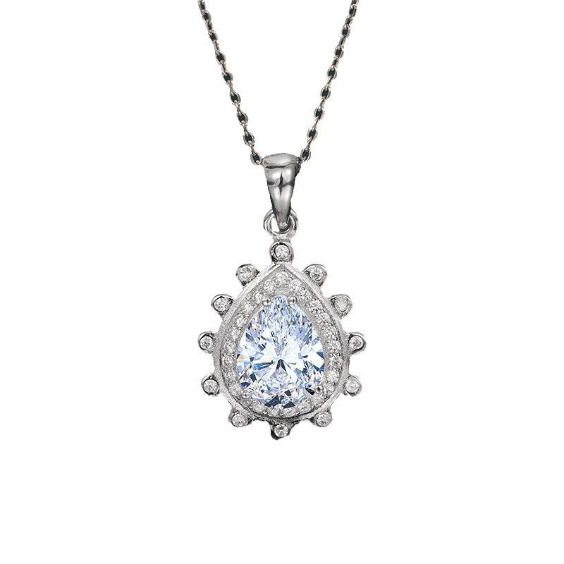 Elegant Water Drop Moissanite Necklace - 925 Sterling Silver, Classic European/American Design, Light Luxury Clavicle Chain for Women 925 Silver