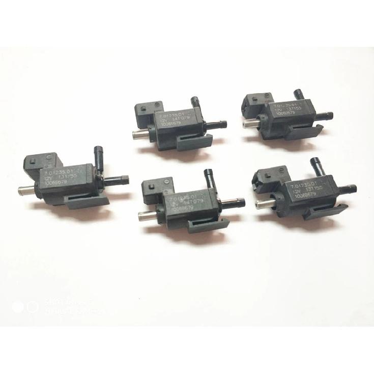 original 1pc Turbocharger solenoid valve for Chinese SAIC ROEWE 550 750 MG6 1.8T engine motor part 10069679 high quality