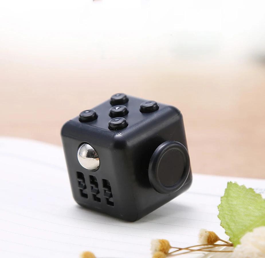 Creative Solid Color Fidget Dice Handheld Cube Release Stress Autism Anxiety Adult Kids Relief Anti-Stress Finger Children Toys