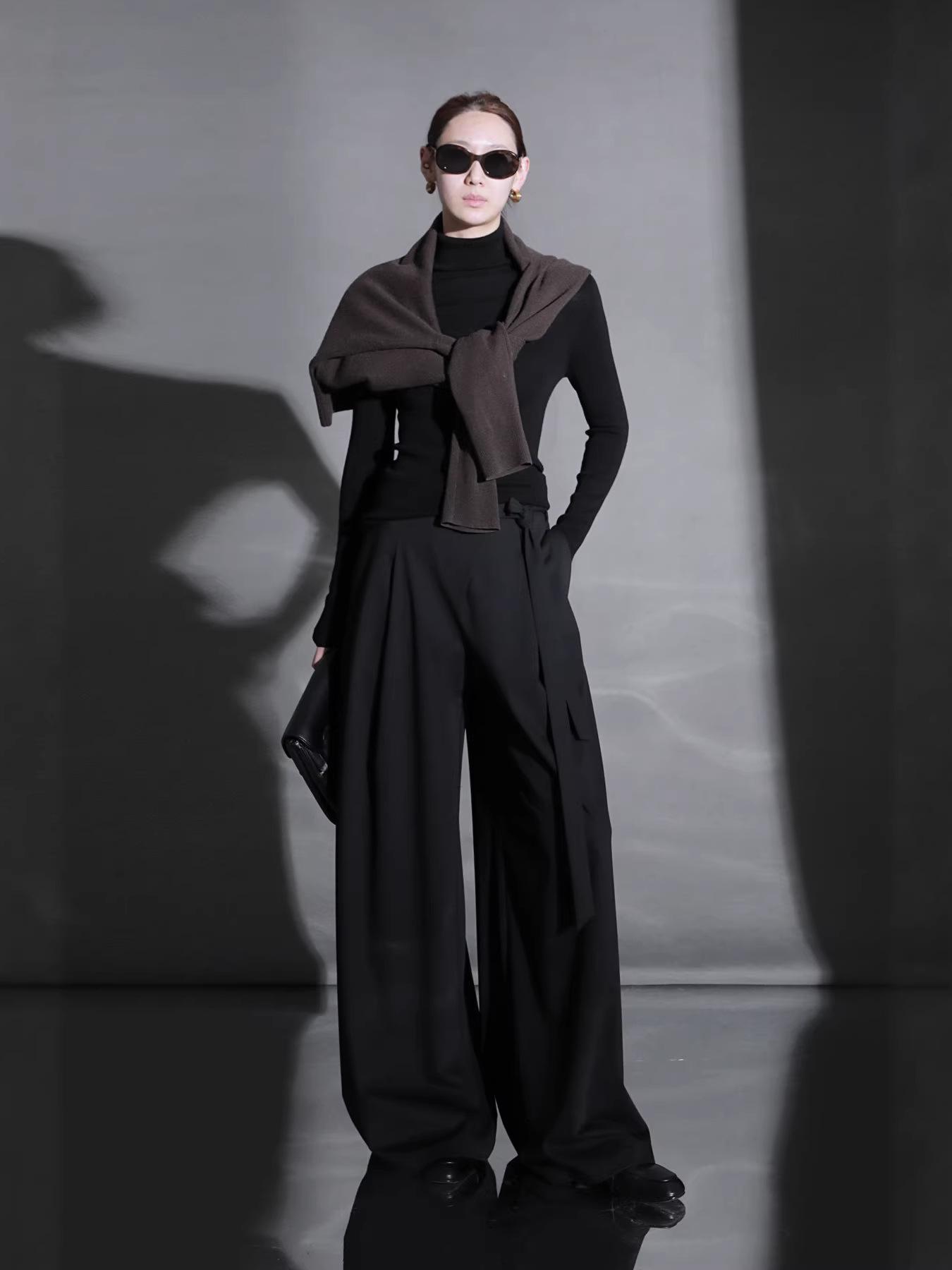 

Women s High-Waist Tie-Up Wide-Leg Trousers - Minimalist Sophisticated Design, Spring Collection Medium