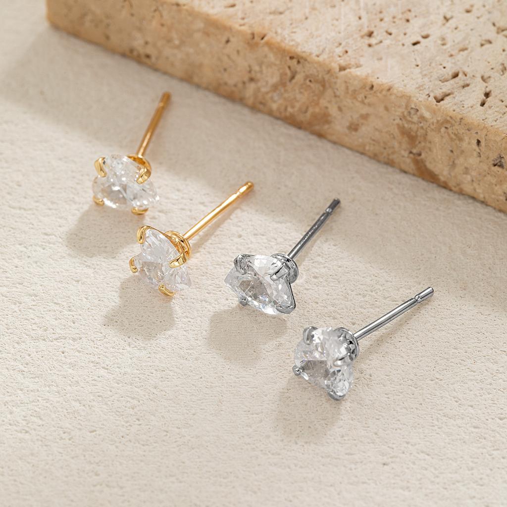 1 Pair of Zircon Heart-shaped Copper Earrings Elegant and Versatile Women's Earrings