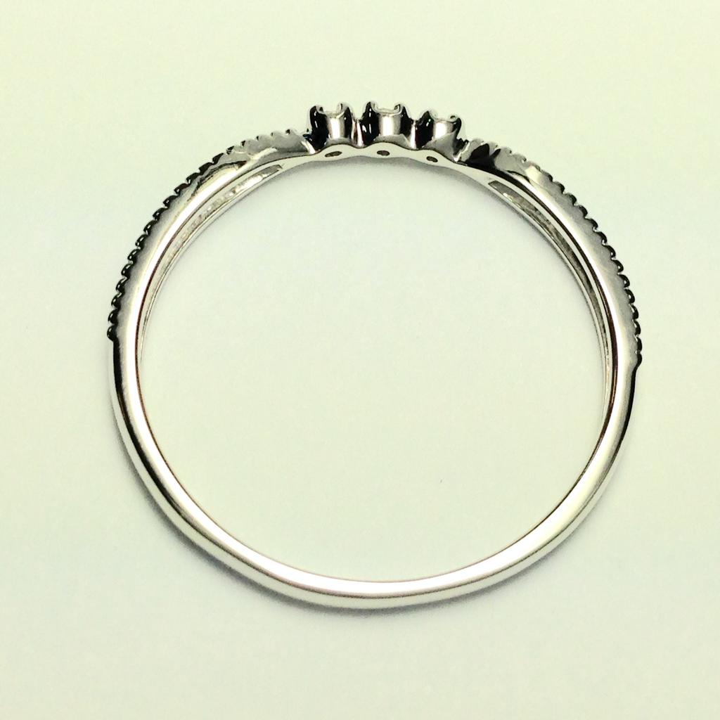 Haute platine Platinum 950 Ring with Diamonds Japanese Size pureté Three-Stone 0.025ct (r-hhek-di, 8)