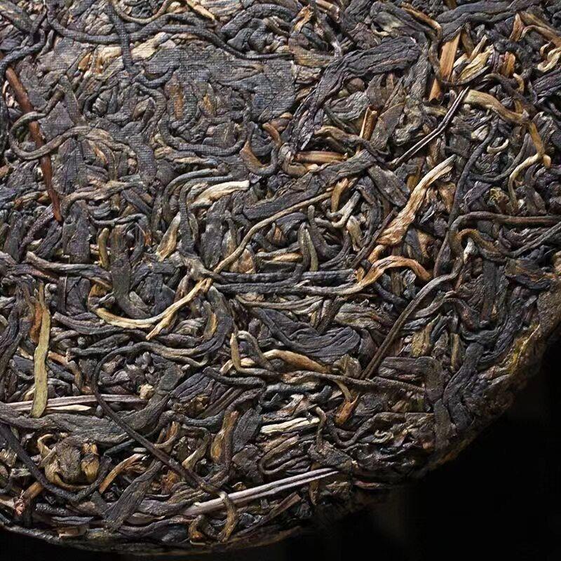 2013 Yunnan Old BanZhang Ancient Puer Tee Uncooked Pu-erh Spring Raw Puerh Tea